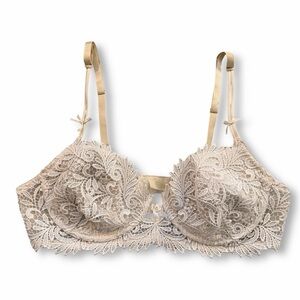 Vintage Victorian White Lace Bra Fits Approx. 36D
